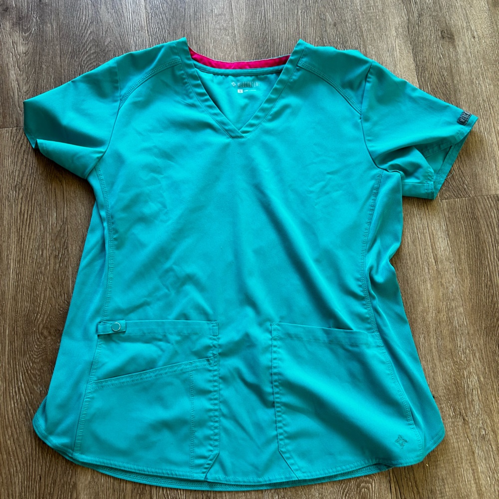 Medcouture scrub top sea green size L
